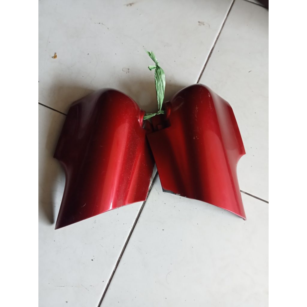 Tutup shock Jupiter z Burhan merah marun oryginal copotan motor