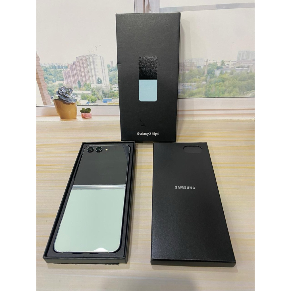 samsung galaxy Z flip 5 512gb minus