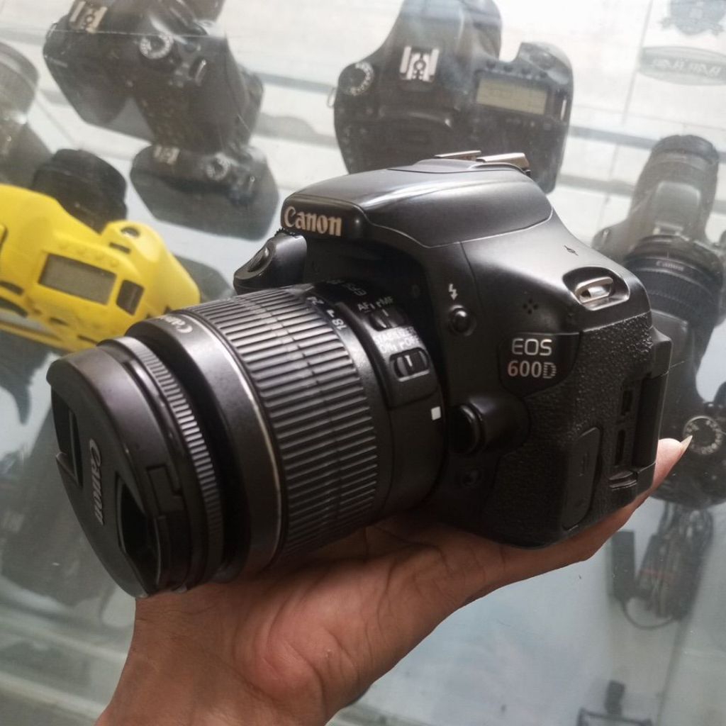 Canon 600D tidak vignet LCD baru di ganti