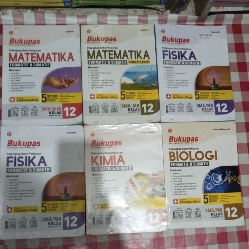 Bukupas Matematika/Bukupas Fisika/Bukupas Kimia/Bukupas Biologi/Bukupas Matematika Tingkat lanjut SM