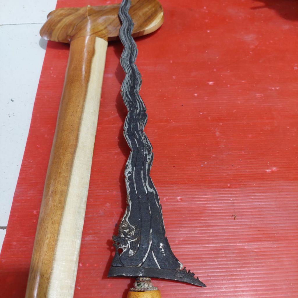 keris naga geni