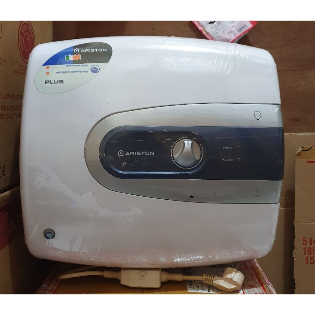 Water Heater Ariston Tipro/Pemanas Air Listrik 30 Liter (Second)
