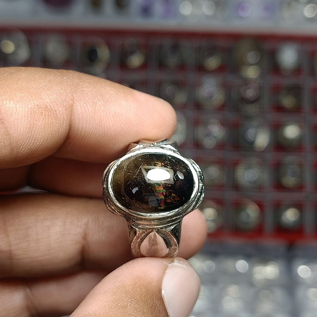 cincin batu kecubung pelangi Kalimantan