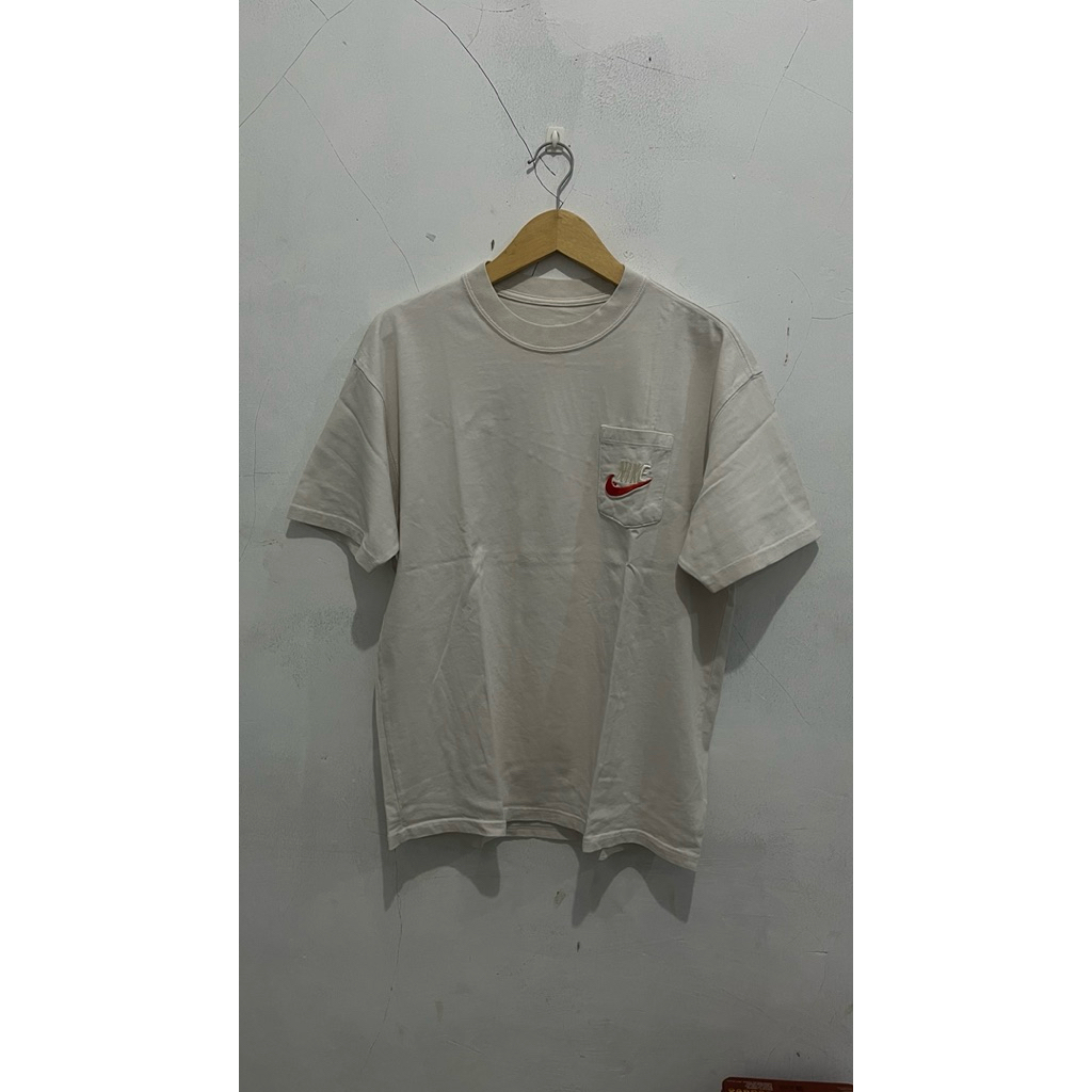 T-Shirt Nike Tee Broken White