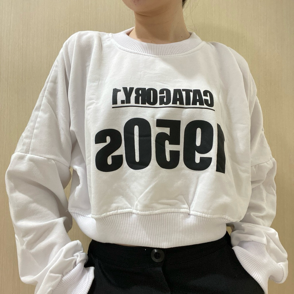 NEW Sweater Wanita Crop Oversize Lengan Panjang Polos 1950 Abu Putih
