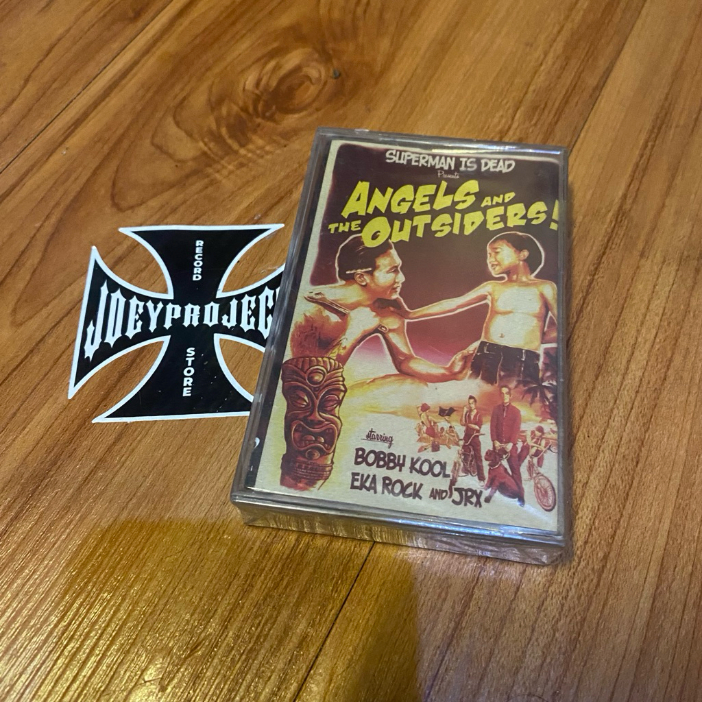 kaset superman is dead (baru/segel) - angels and the outsiders