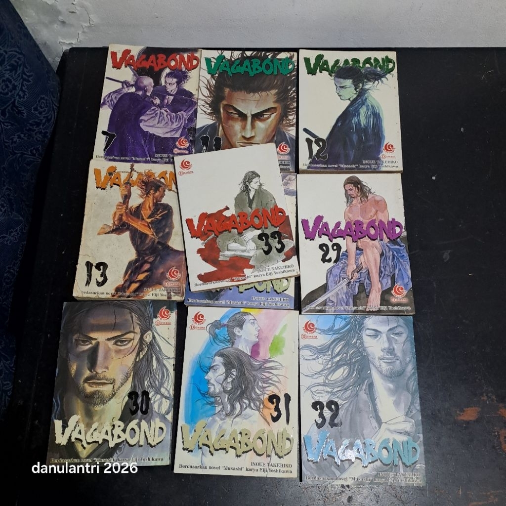 Komik Vagabond Inoue Takehiko Level Comics Cabutan