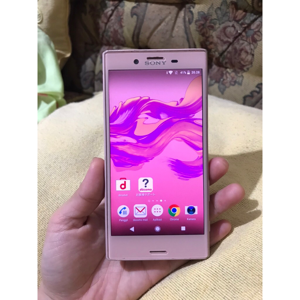 sony x compact