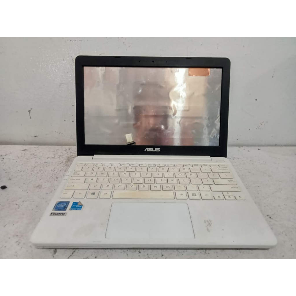 CASING CASE LAPTOP ASUS NOTEBOOK MODEL E203NAH QCNFA425 WITH KEYBOARD - ercomp1