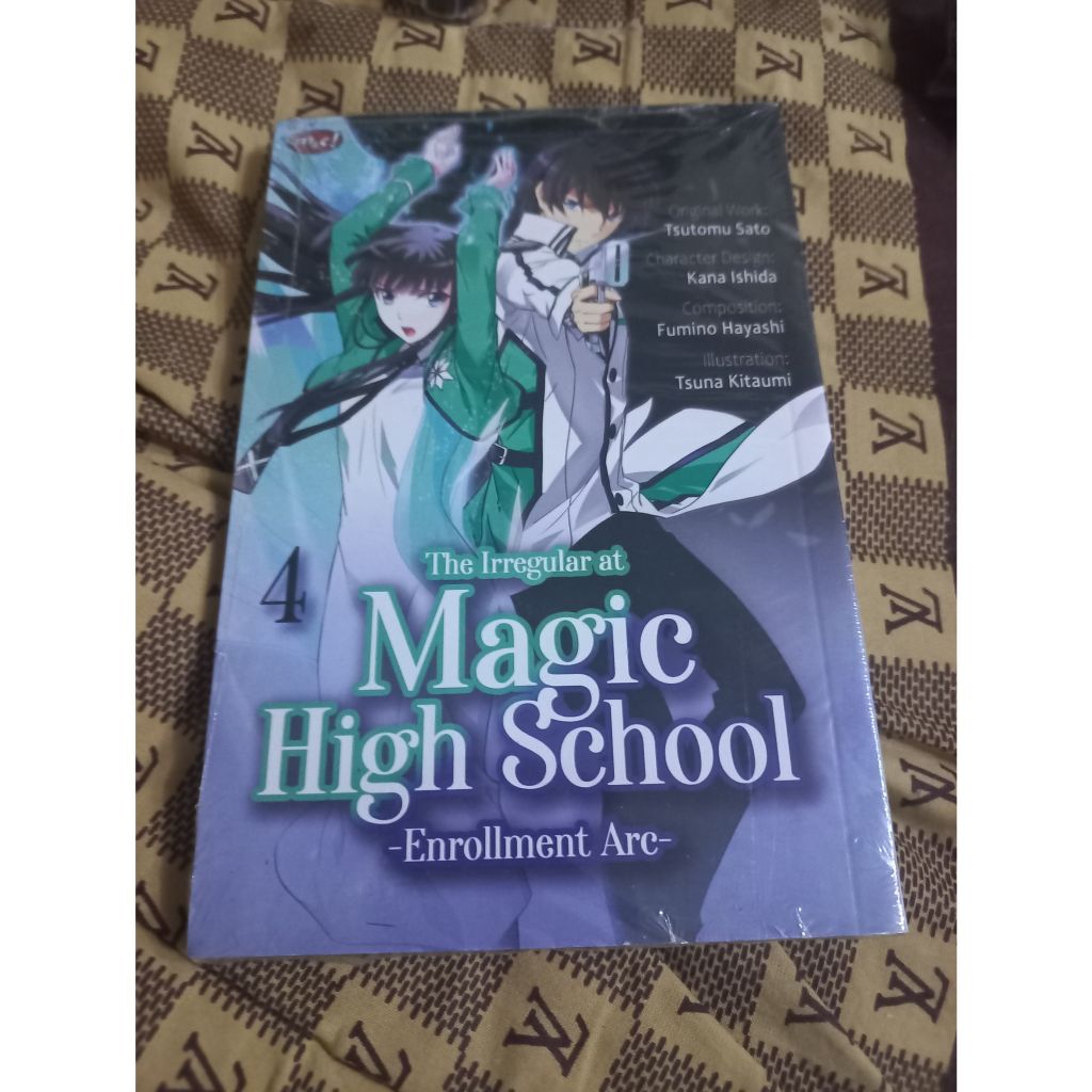 Komik The Irregular At Magic High School Vol 4