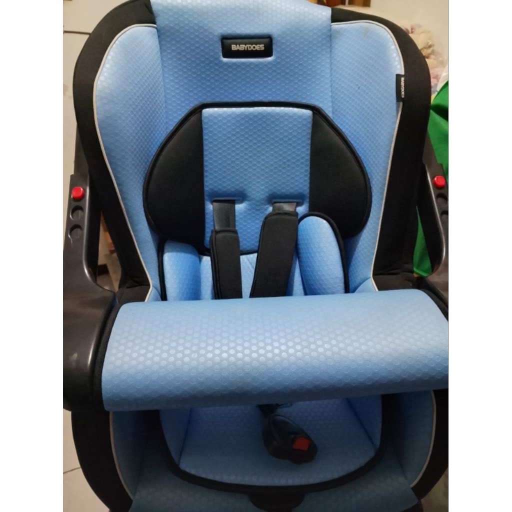 carseat Babydoes