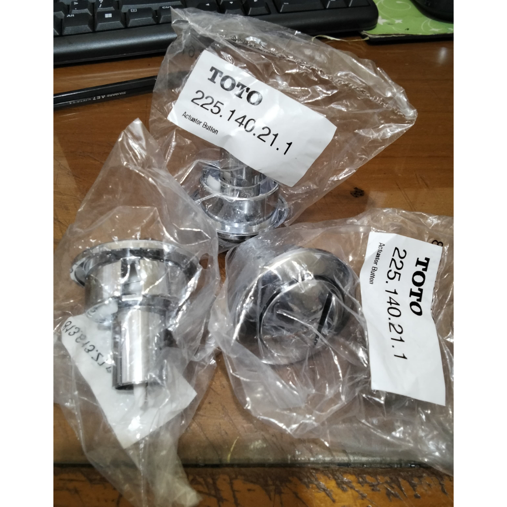 Tombol Kloset Duduk TOTO 225.140.21.1 untuk Pembilas Eco Flush