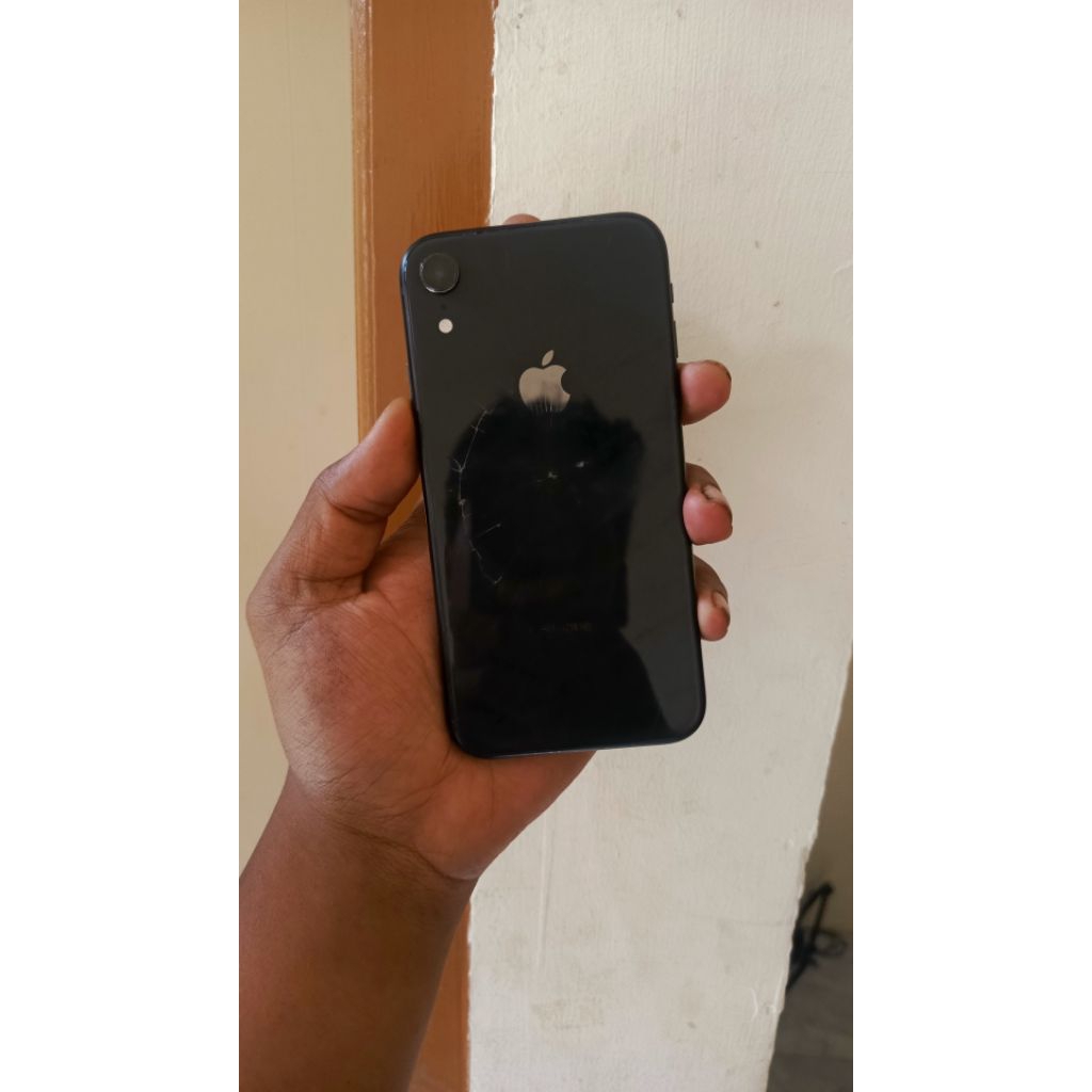 iPhone XR Passcode Dan Retak Backdoor