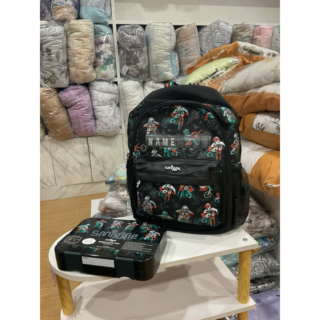 Tas Smiggle Ori 100% dan Lunch Box Smiggle