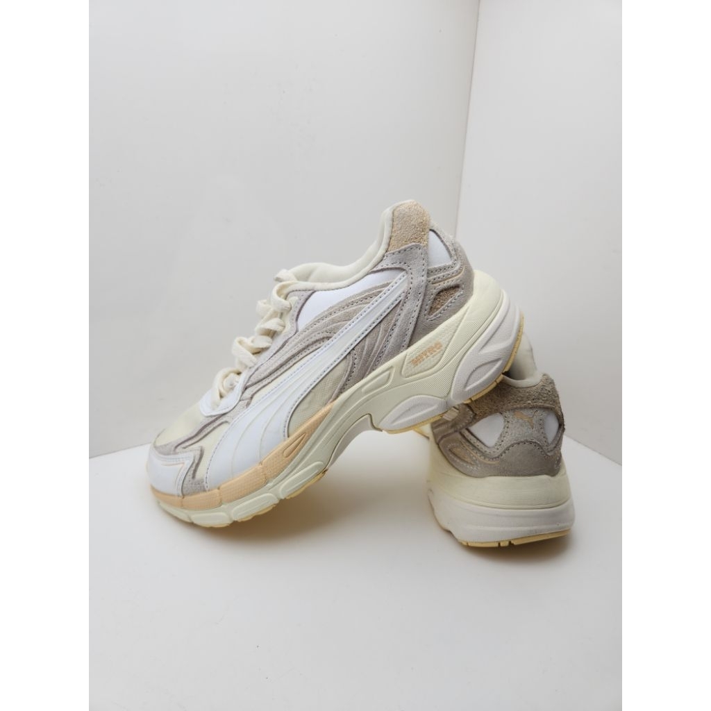Sepatu Sneakers PUMA TEVERIS NITRO THRIFTED WN'S WARM WHITE SIZE 38