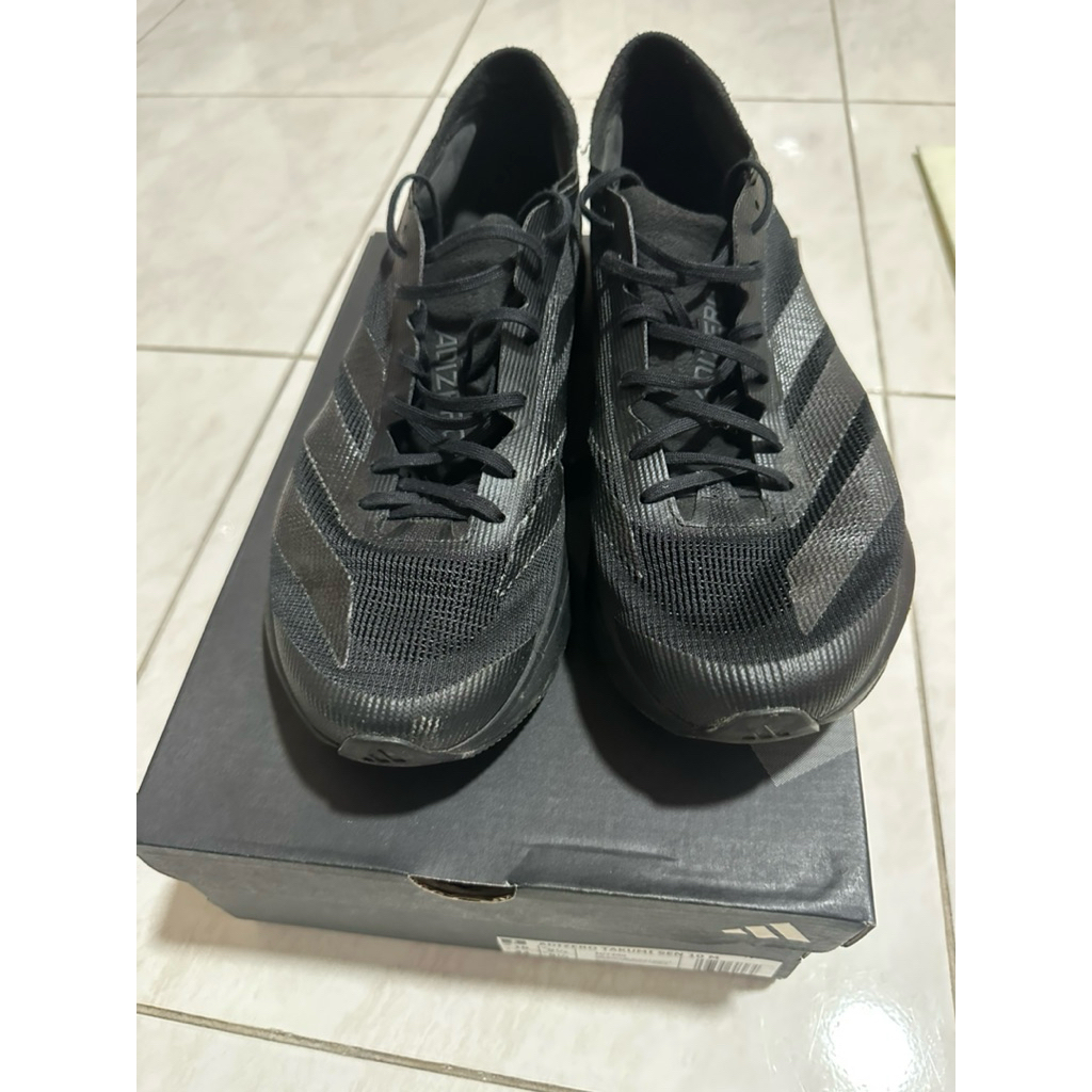 Sepatu Adidas Takumi sen 10