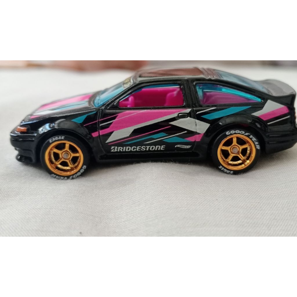 Hotwheels Loose Custom Ban Karet Toyota AE86 Corolla