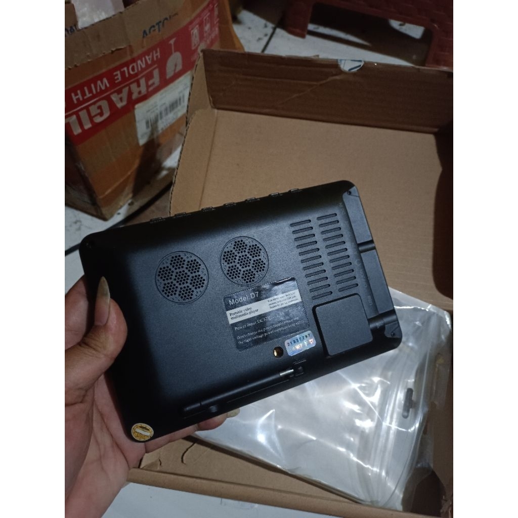 tv portable digital taffware