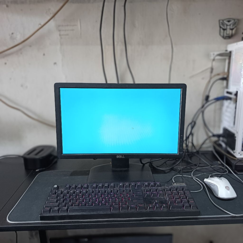 Monitor LED DELL 19" INCH Port VGA model E1912hf SECOND