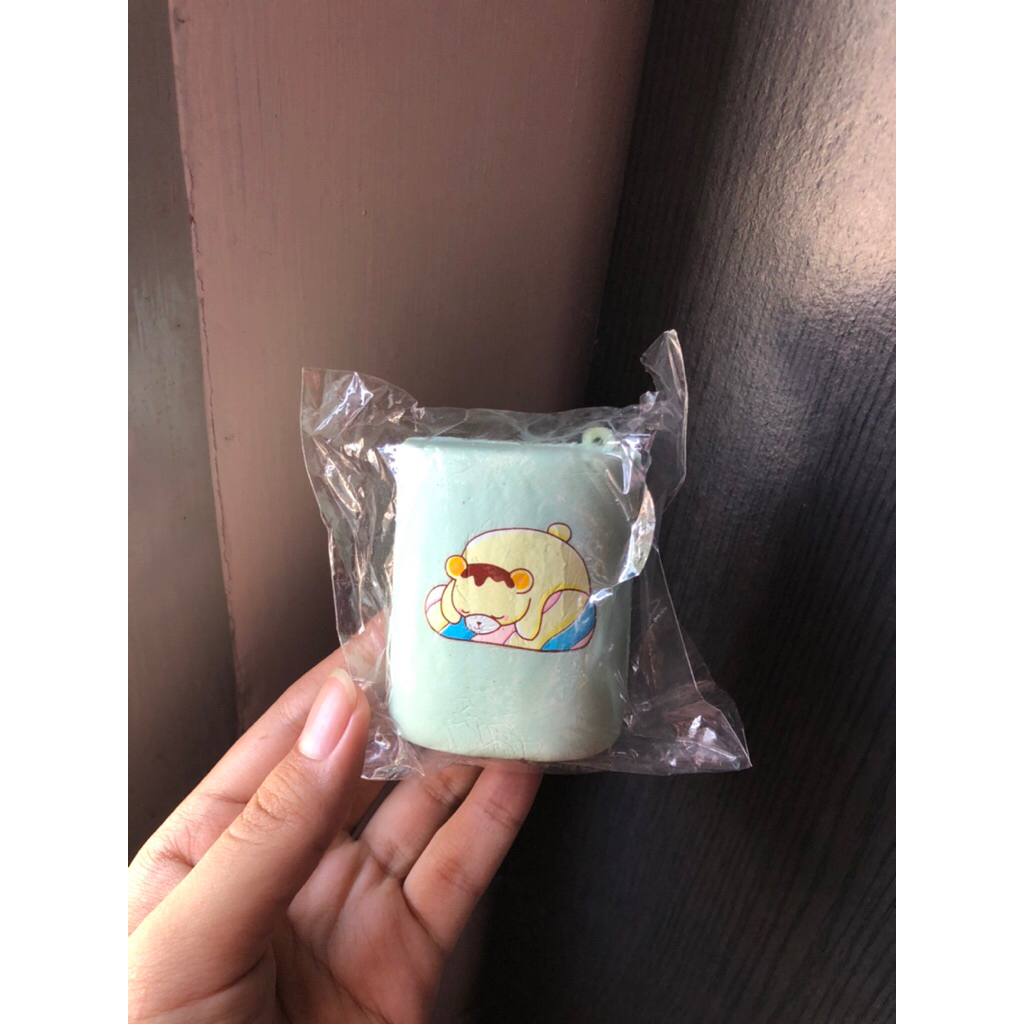 YUMMIIBEAR MARSHMALLOW [licensed squishy preloved]