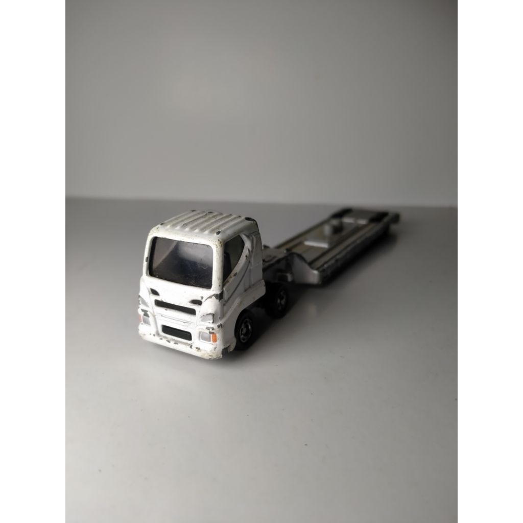 diecast Tomica Truck Plesiosauria Transporter Loose
