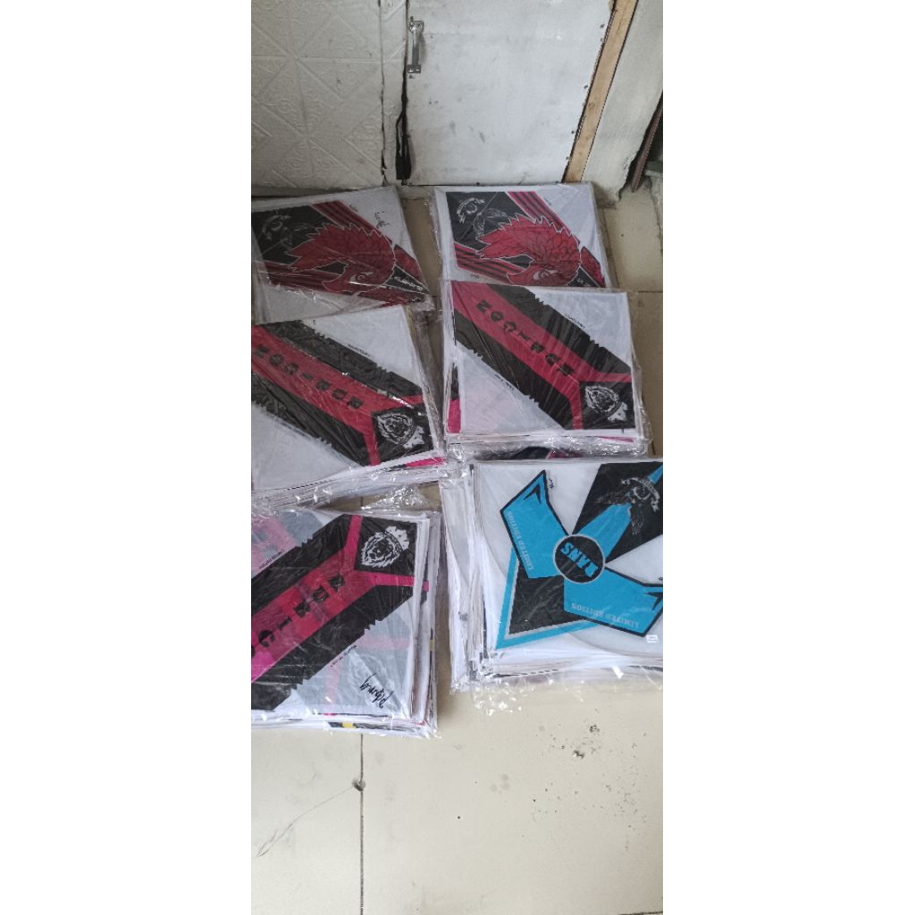 Layangan sukhoi full petung lilit 2 warna