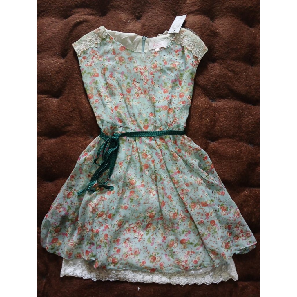 PRELOVED DRESS BLUE FLORAL