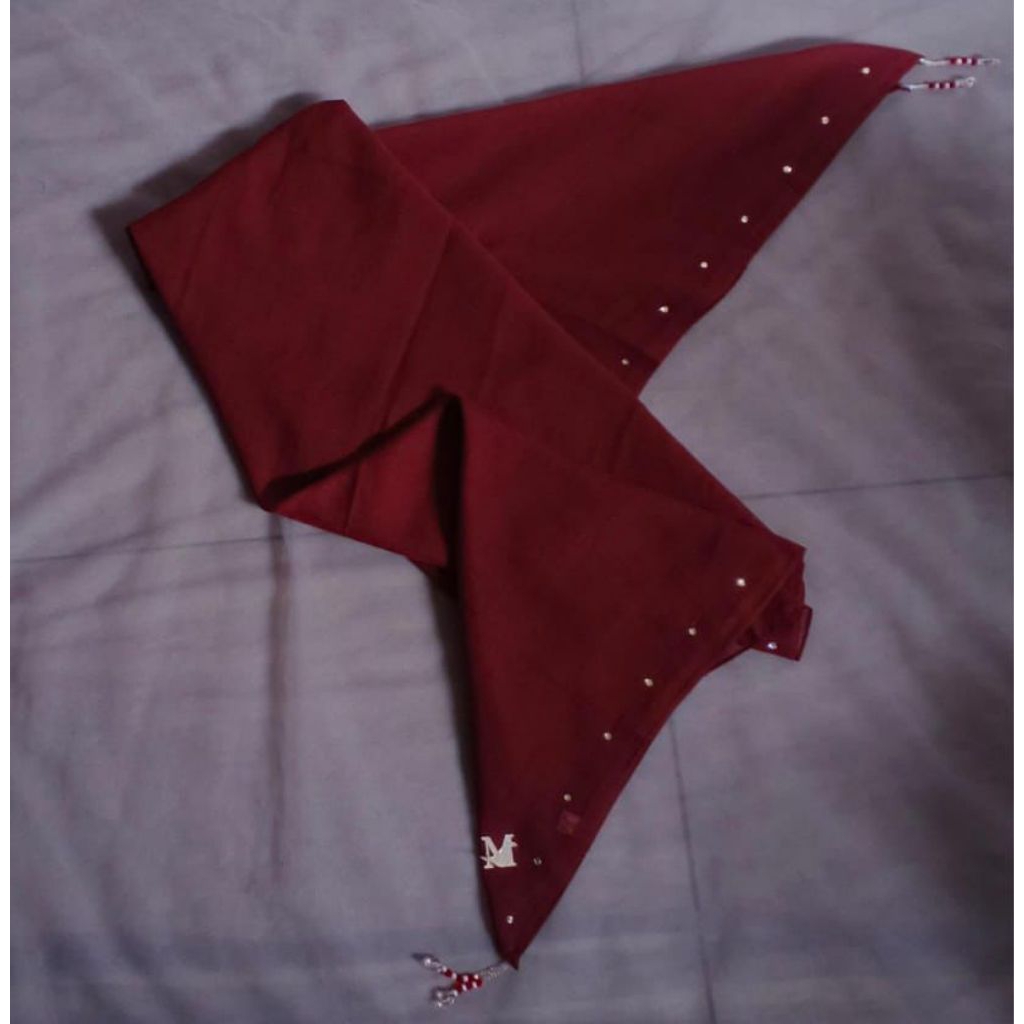 Hijab segi empat paris premium/paris segi empat/paris segi empat payet & tasel swarovski manik pingg