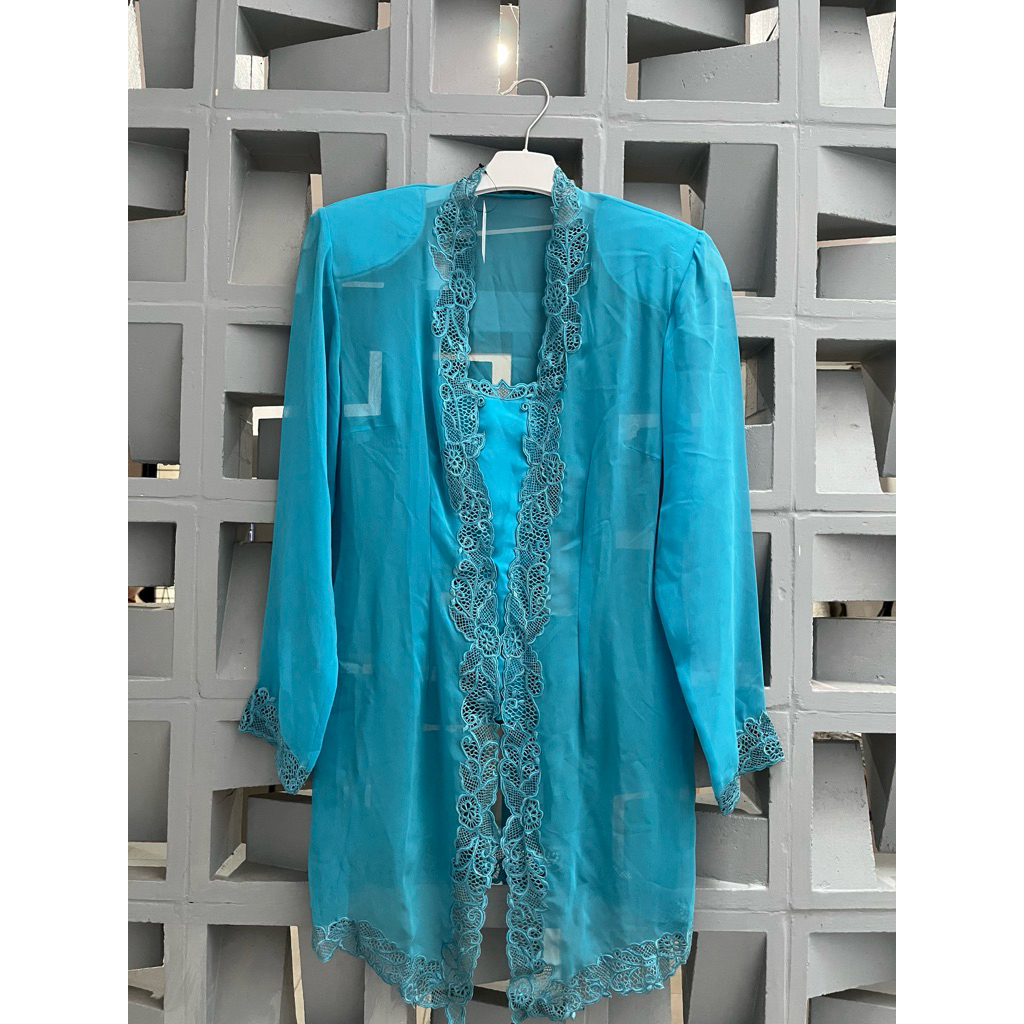 [Preloved] Kebaya Encim Biru
