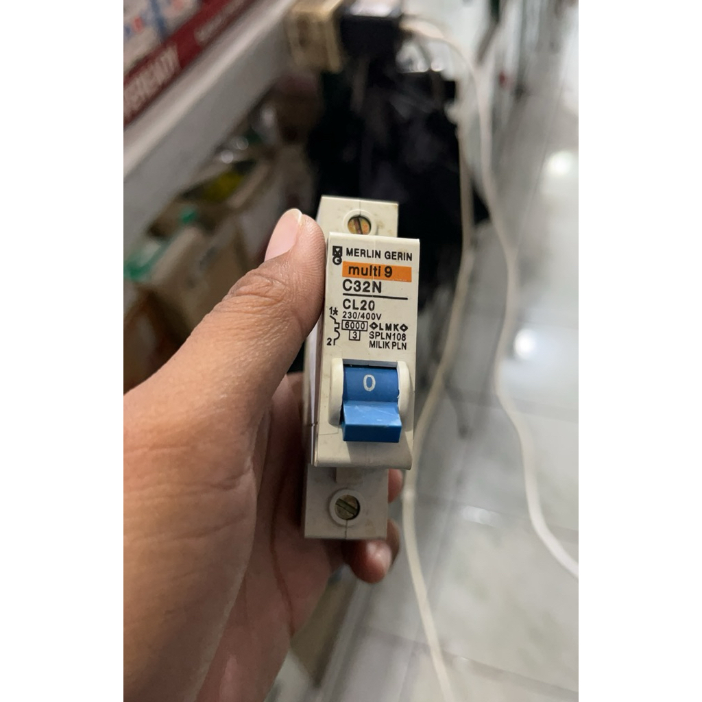 MCB MERLIN GERIN MULTI 9 C32N / CL20 / 32A