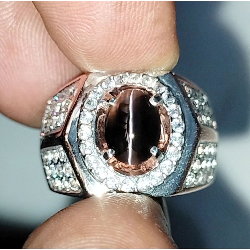 NATURAL SILIMANITE CAT EYE