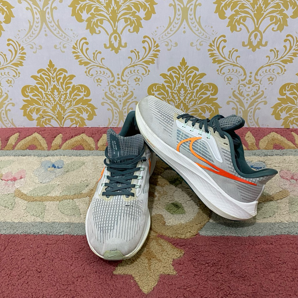 Sepatu Running Nike Pria - Air Zoom Pegasus 39