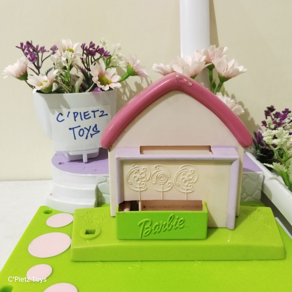 Diorama Mattel McDonalds Barbie Stationery House (Second/Preloved)