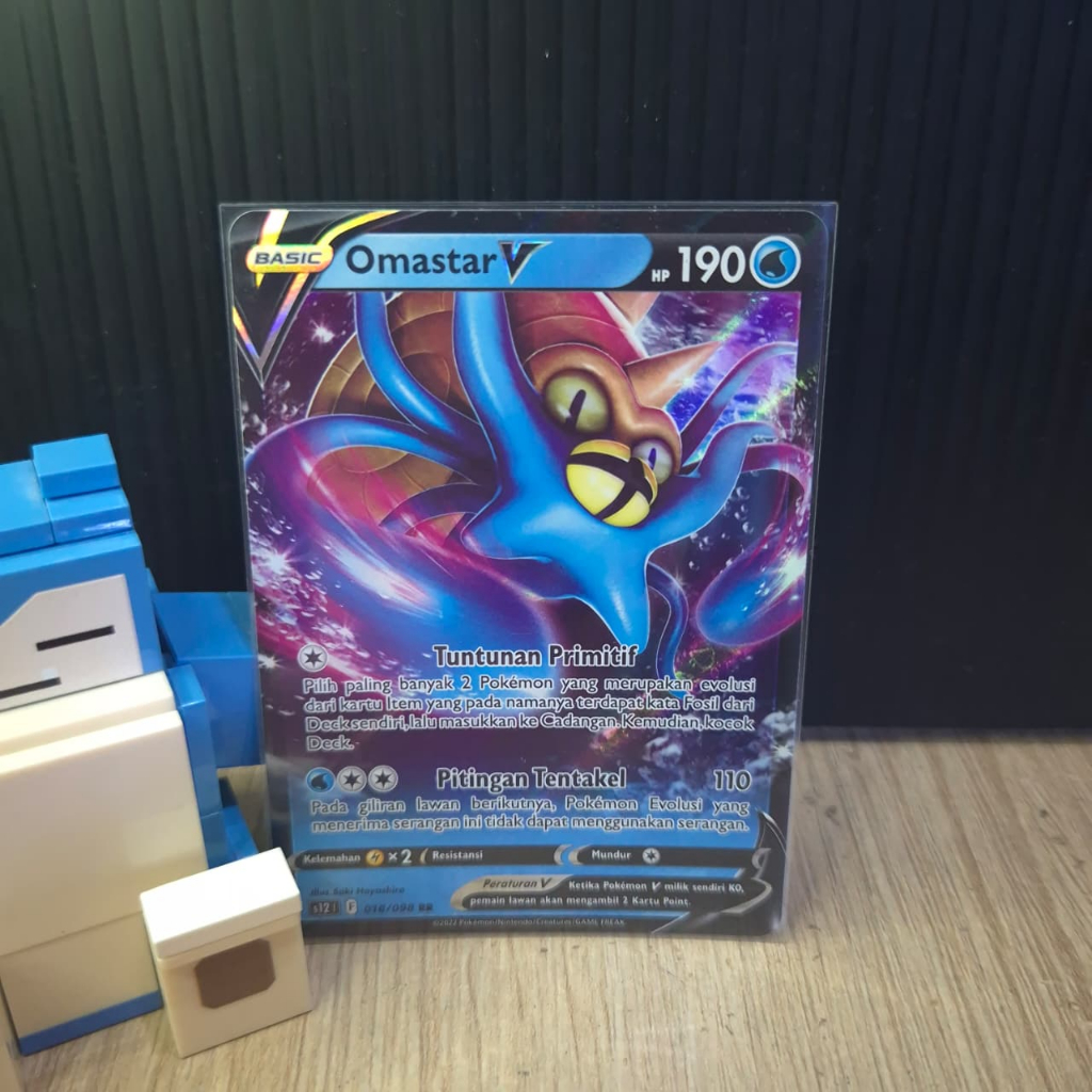 OMASTAR V RR - S12 018/098 - KARTU POKEMON INDONESIA