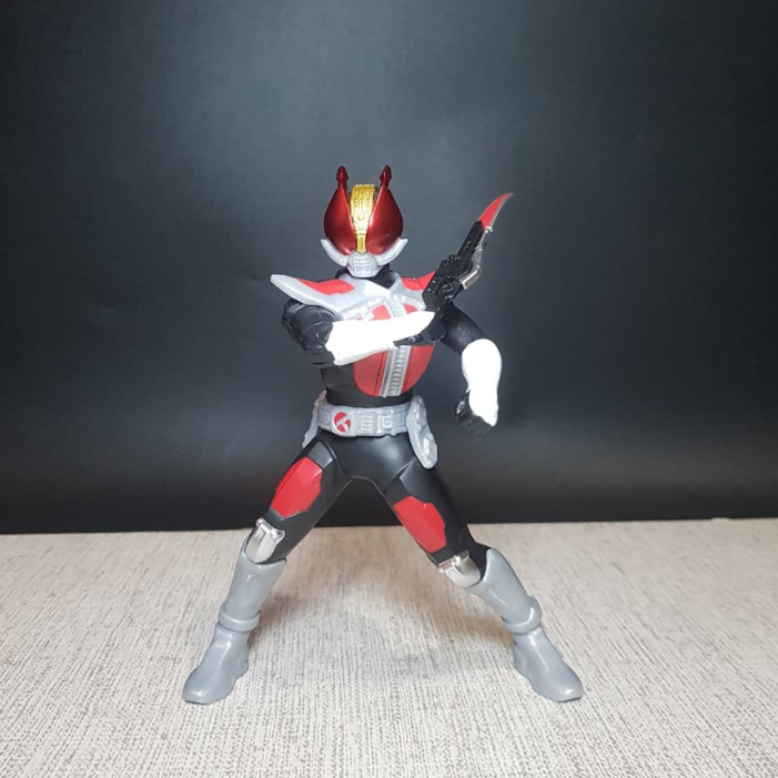 Mainan Robot Kamen Rider Den-O - Action Figure Kamen Rider Den-O