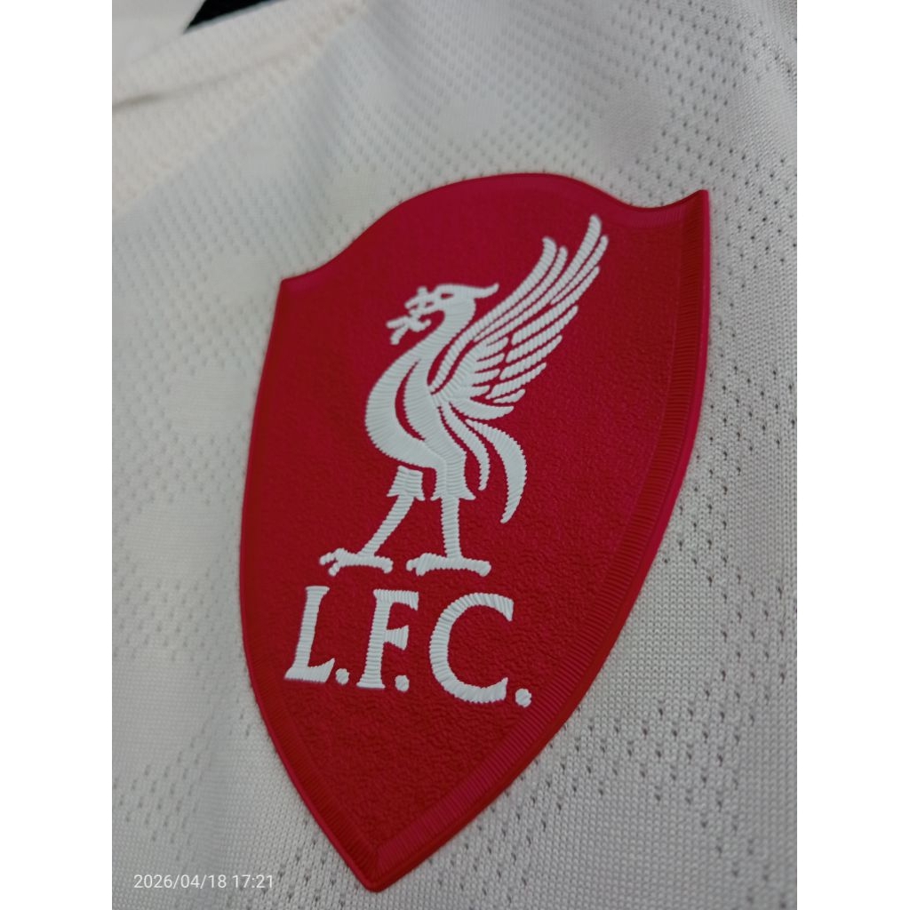 Jersey Liverpool away 25/26 Player issue