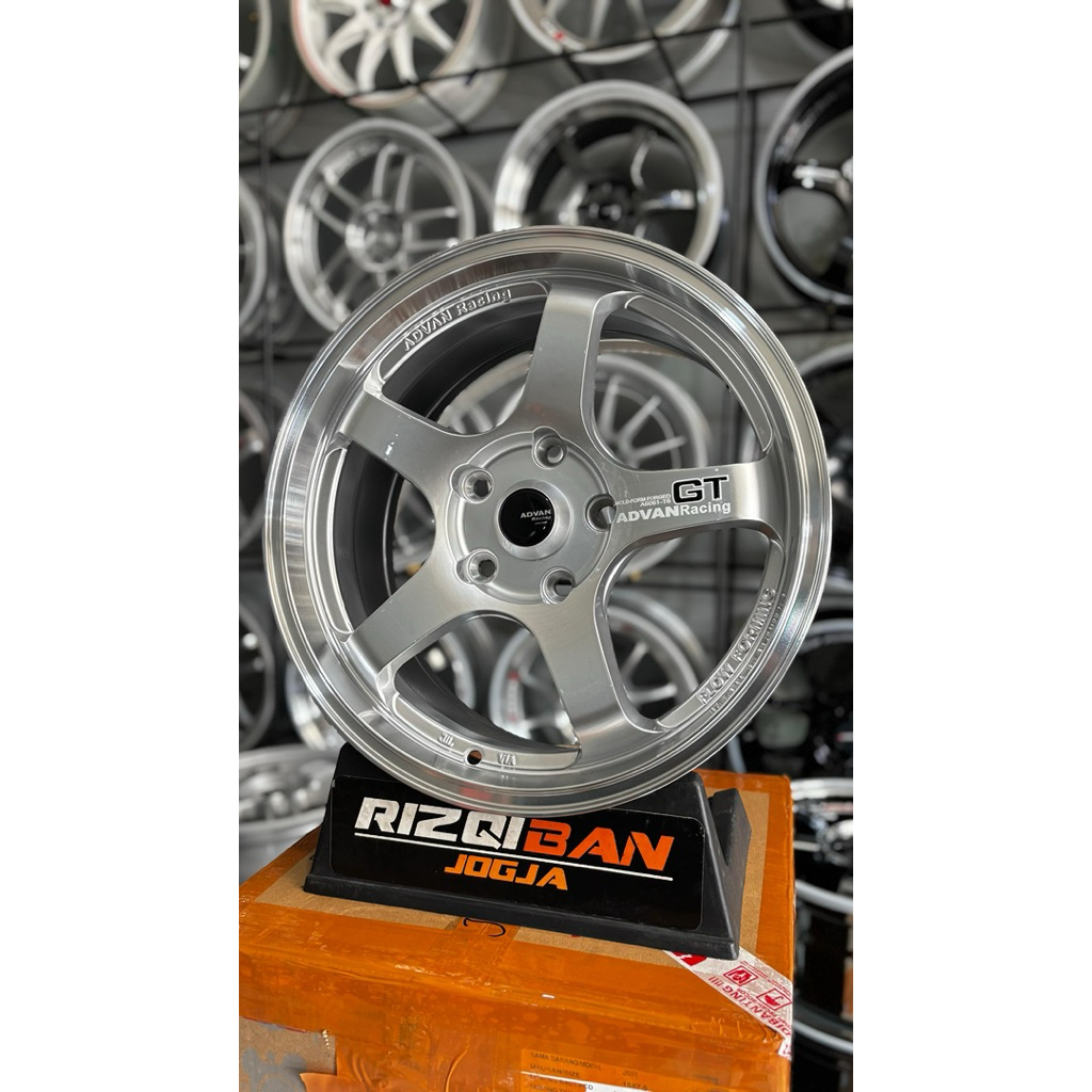 velg advan gt r16 silver lip polish pcd 5x114 kondisi baru