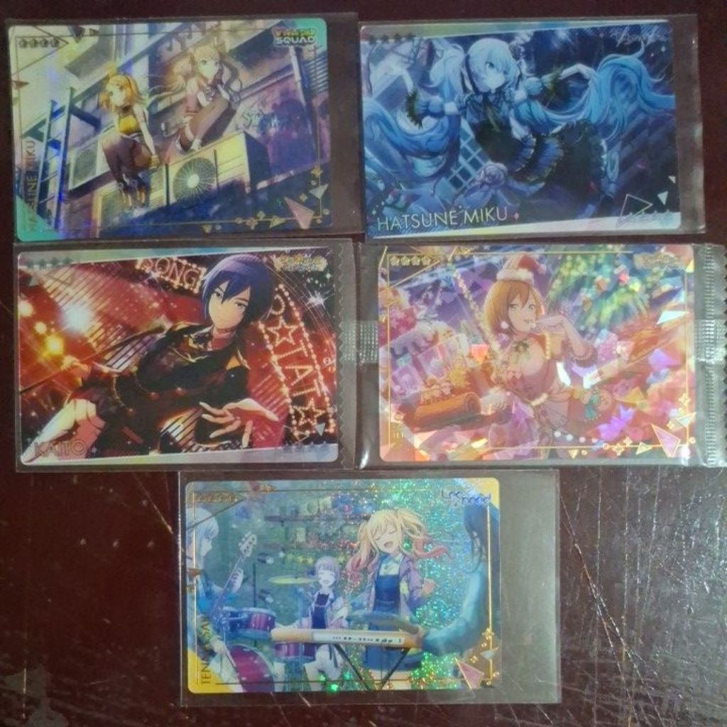 [project sekai] wafer card - miku meiko kaito saki