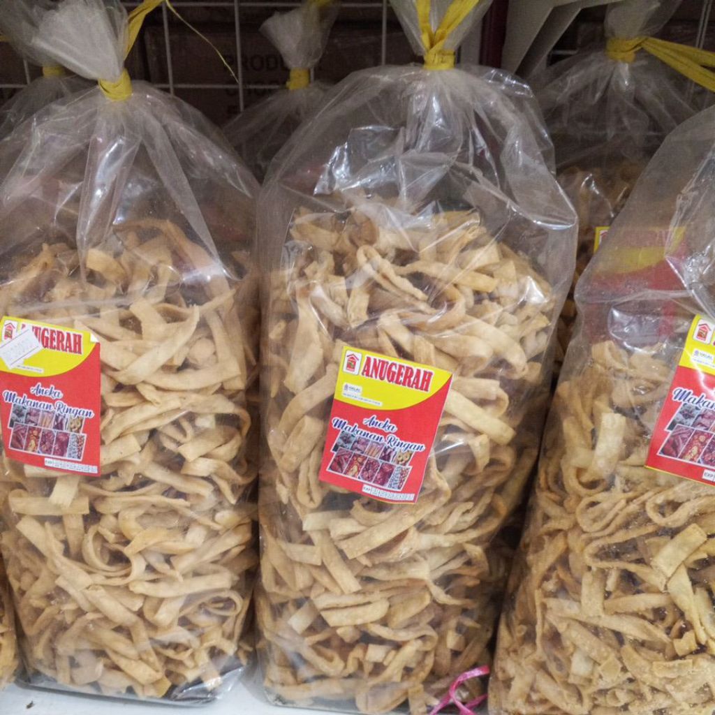 stik bawang gurih & renyah
