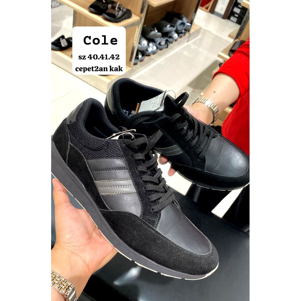 Sepatu COLE SNEAKERS (Marverick) Hitam