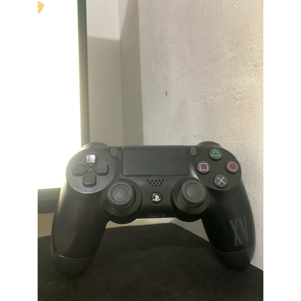 Stick PS4 DS4 Ori Mesin Final Fantasy XV Edition Limited