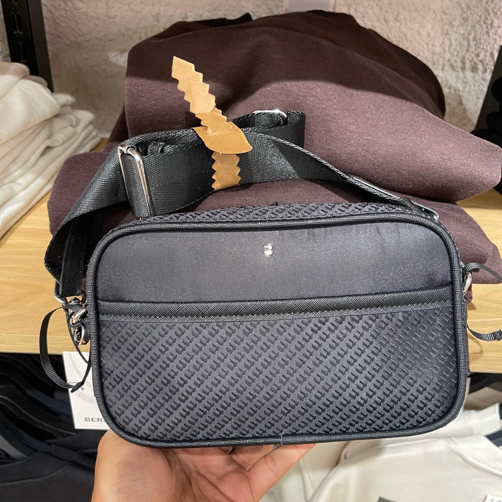 Waist Bag BERSHKA MEN Jastip (jasa titip)