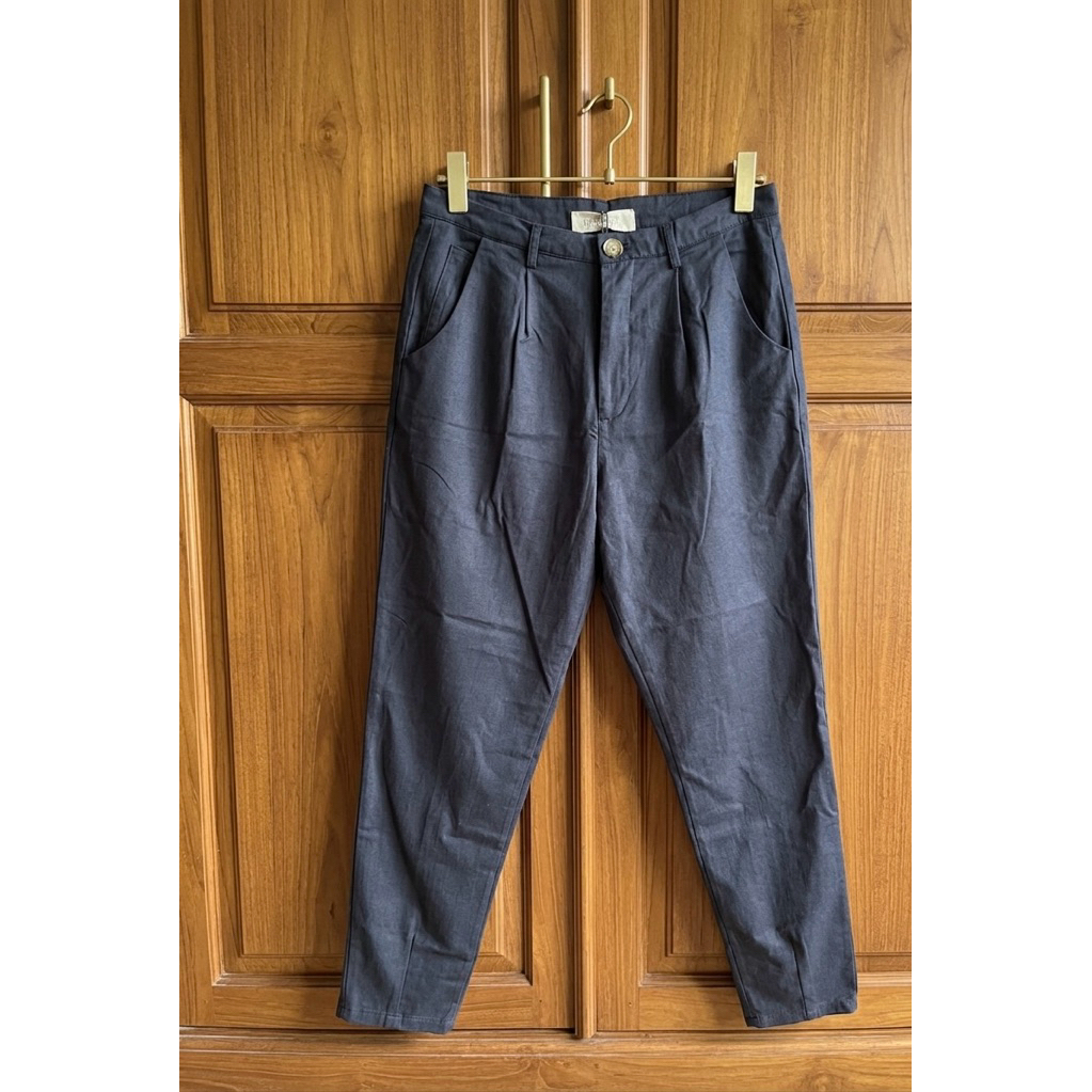 celana kantor chinos navy the executive