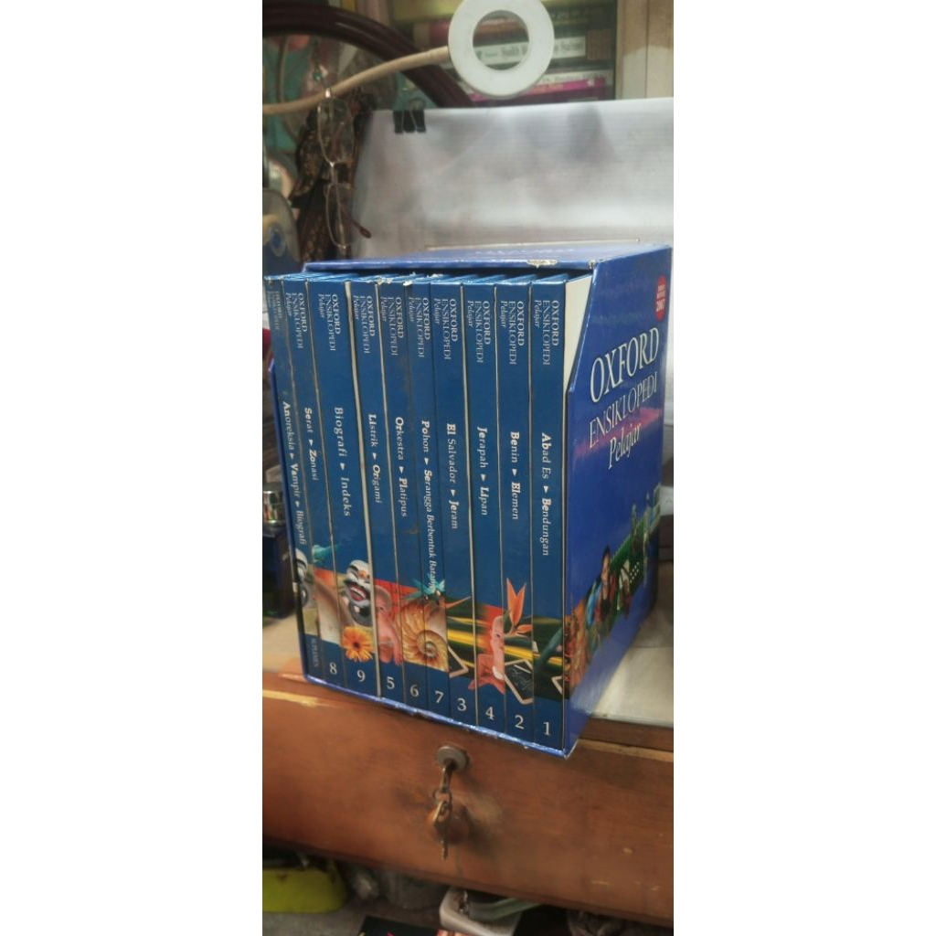 buku , oxford ensiklopedia pelajar full set ,kotak no 1 sampai 9 dan suplemen 1 semua 10 buku