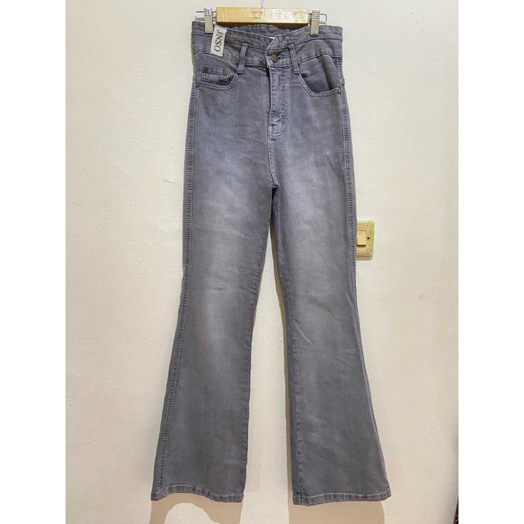 preloved celana jins cutbray jiniso