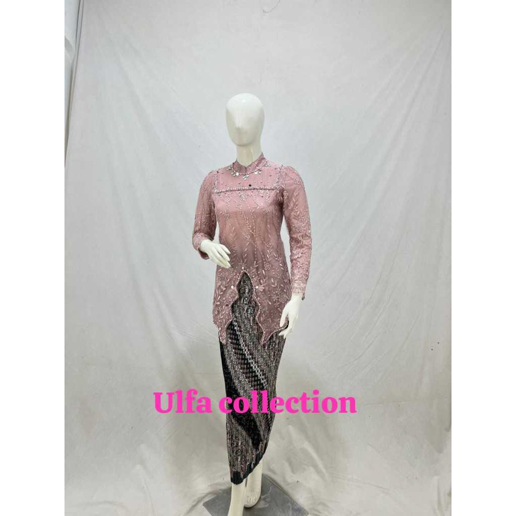 Kebaya Blouse / kebaya tile / kebaya kondangan / kebaya wisuda / kebaya graduation / kebaya couple