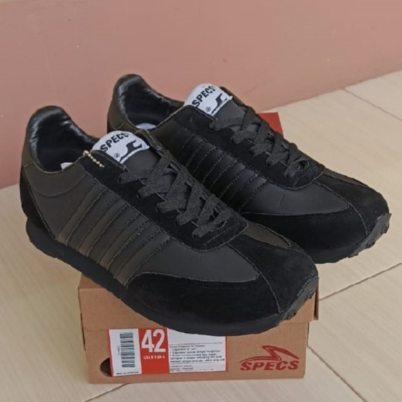 bisa (COD) sepatu sekolah sneakers specs sekolah hitam full black 104 GERATIS ONGKIR