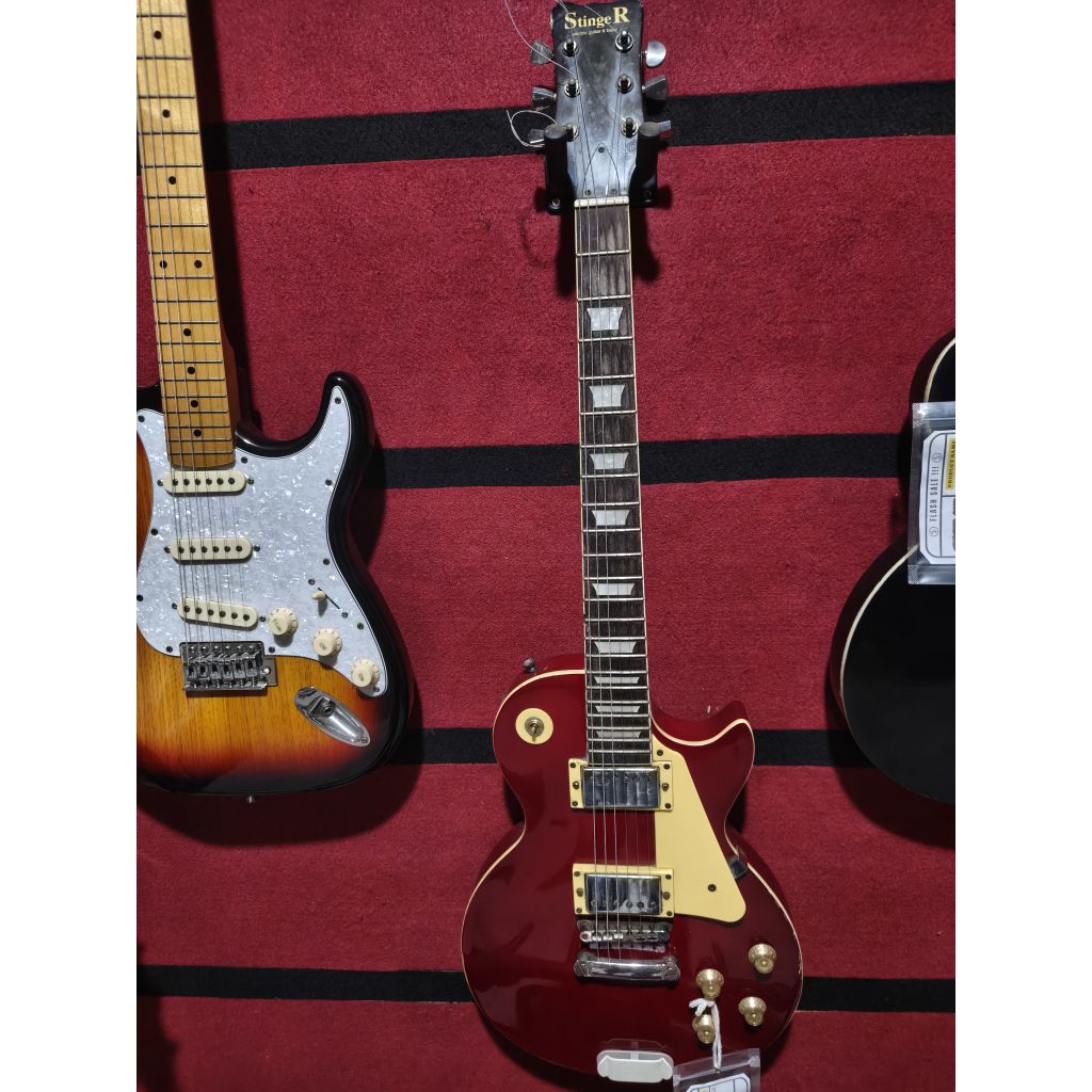 Gitar elektrik Stinger