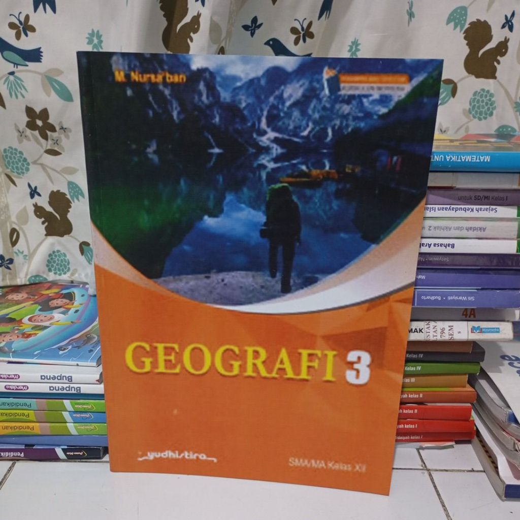 BUKU GEOGRAFI KELAS 12/3 SMA YUDISTIRA KURIKULUM MERDEKA