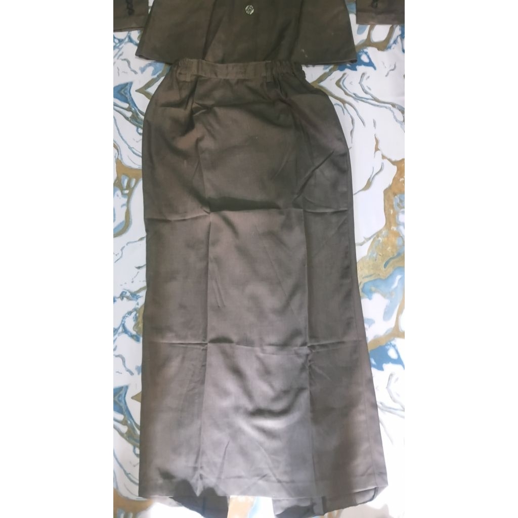 PRELOVED SETELAN JAS ROK KANTOR WANITA